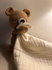 Image 2 of Small Amigurumis Bear with Baby Towel Off-white