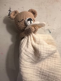 Image 3 of Small Amigurumis Bear with Baby Towel Off-white