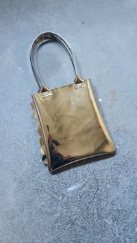 Image 4 of mala vsakodneva torba ZLATO // small daily shopper GOLD