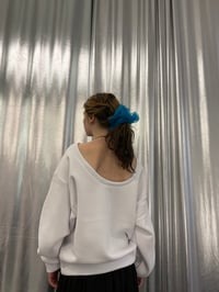 Image 9 of White oversized sweatshirt with open back 