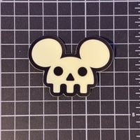 Glow-in-the-Dark MouseSkull - Sticker