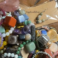 Image 4 of Crystal Carving Confetti