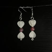 Image 1 of White Agate/Plum Tourmaline Earring