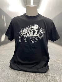 OFFICIAL AMERICAN MILE BLACK "BUFFALO" LOGO SHIRT