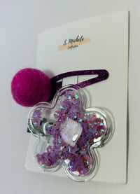 Image 2 of Flower Shaker Bow Clip