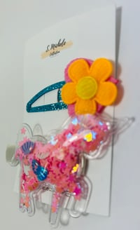 Image 3 of Unicorn Shaker Bow Clip