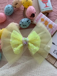 Image 1 of Lime Tutu Bow Clip 