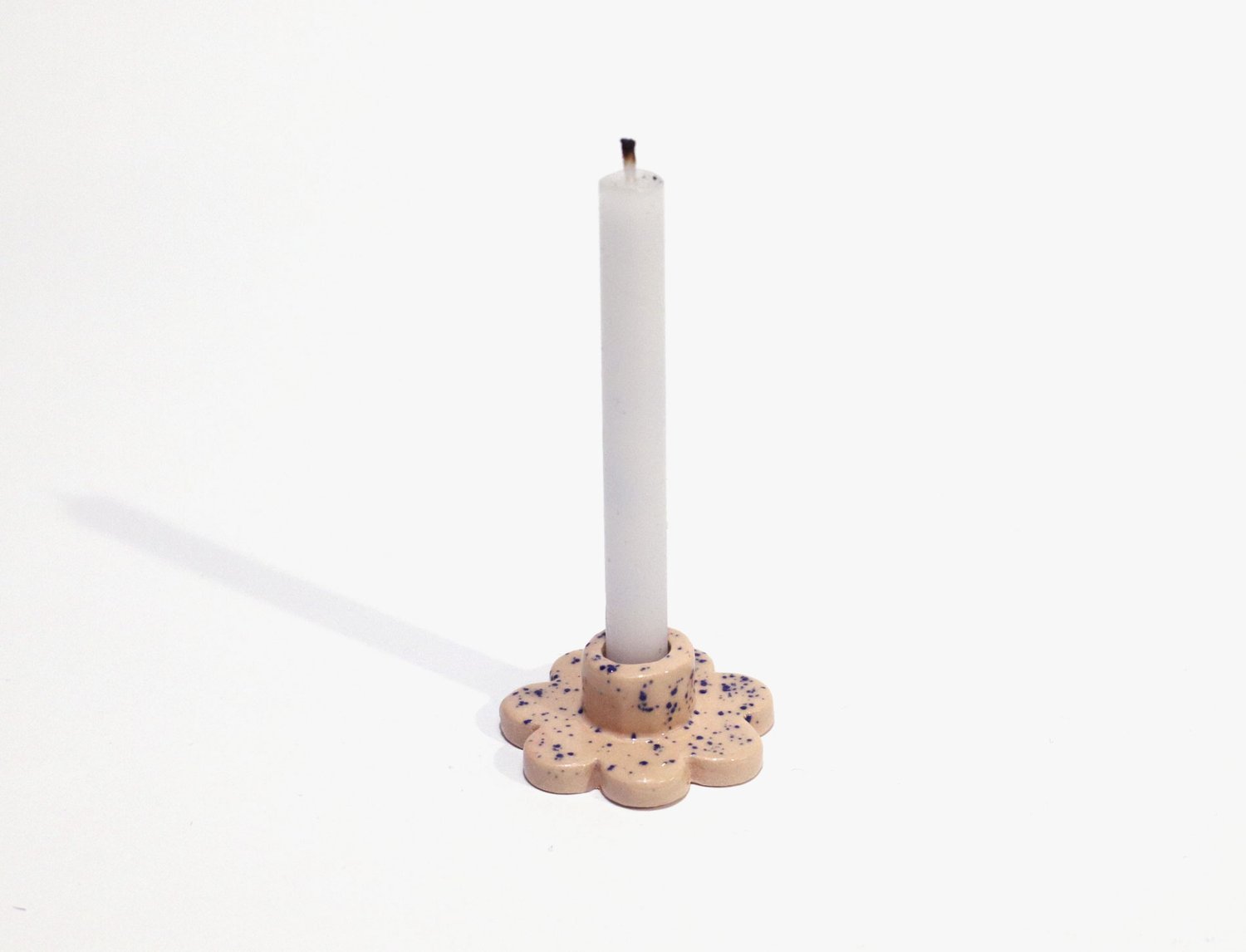 Image of FLOWER CANDLE HOLDER