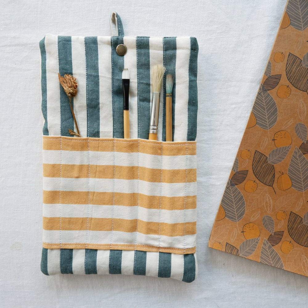 Image of Quilted Sketchbook Agenda Cover with Pencil Case