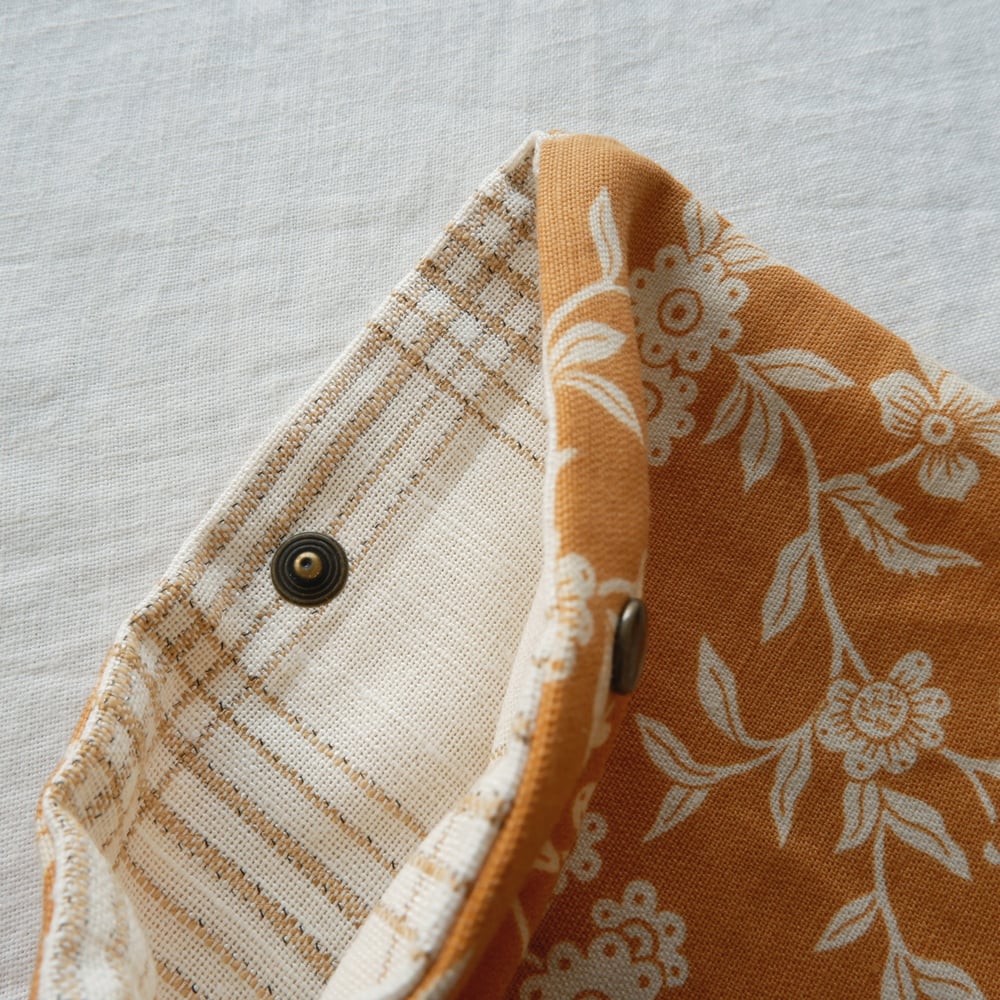 Image of Simple Floral Book Cover / Linen and Cotton