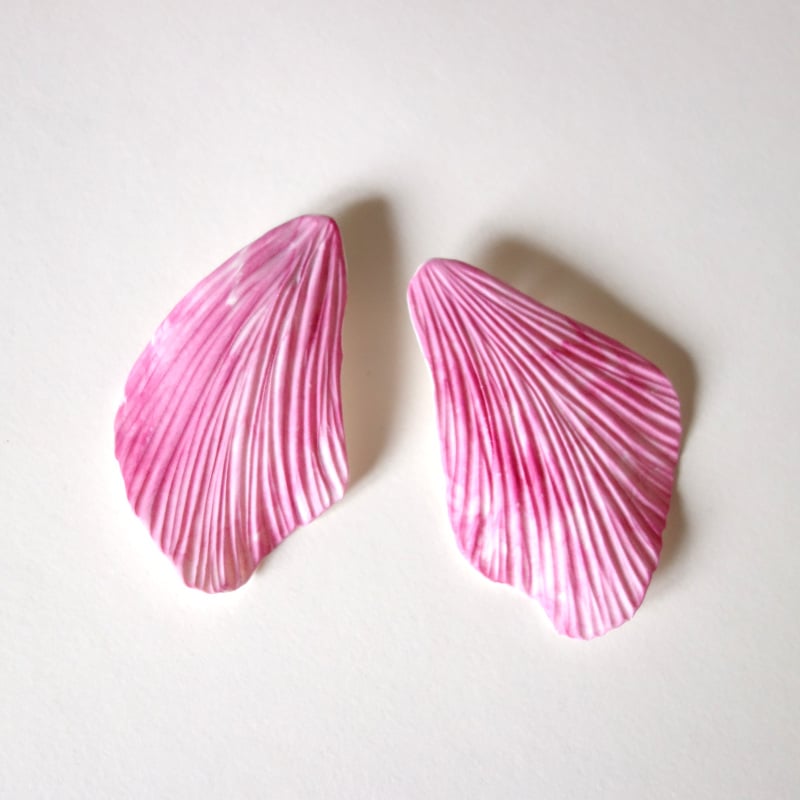Image of Boucles d'oreilles pétales roses