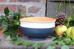 Image of field maple bowl II - bol en érable champêtre II
