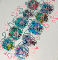 Image 3 of  Tiny Hatsune Miku keychains 