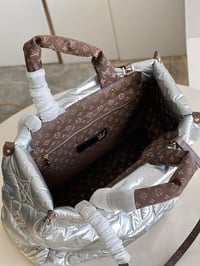 Image 16 of LV Puffy Speedy