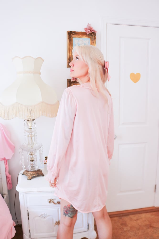Image of Vintage 1970s Deena sweet Pink Nightgown with Ruffle Details (Medium)