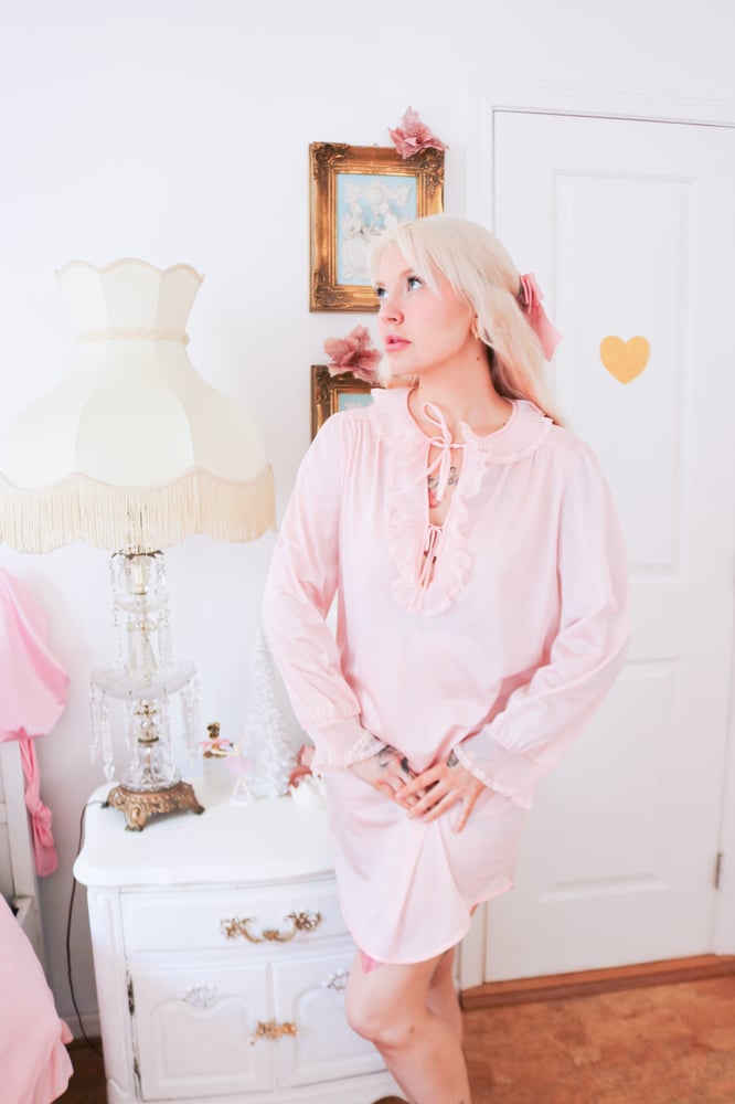 Image of Vintage 1970s Deena sweet Pink Nightgown with Ruffle Details (Medium)