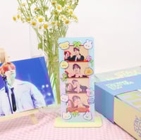 Image 3 of 4cut Acrylic Frame