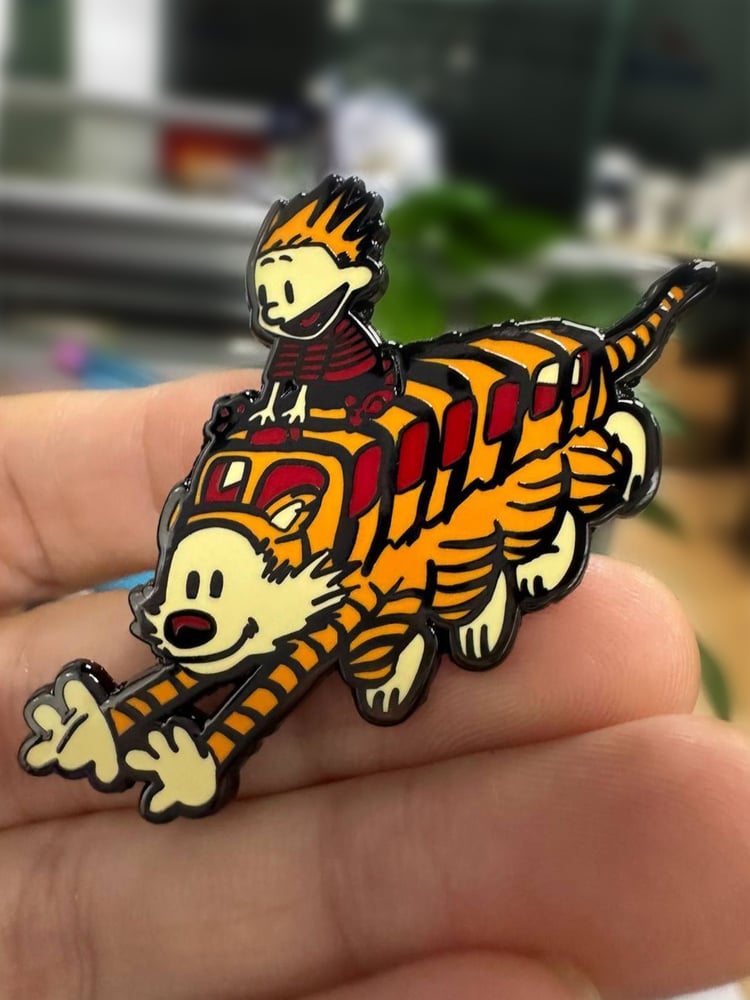 Image of Hobbes Bus