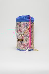 Image 2 of BUCKET PIEL FLOWERS