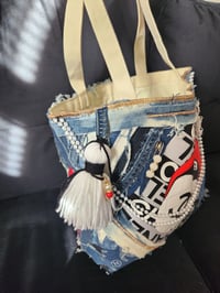 Image 4 of Medium Vicky Tote