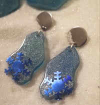 Image 3 of winter wonderland earrings