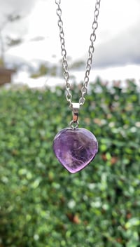 AMETHYST HEART POLISHED PENDANT 