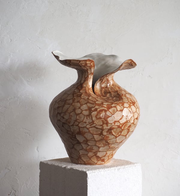 AMALFI rust organic vase