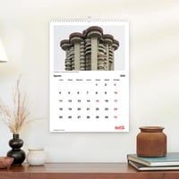 Image 4 of Calendario Madrid Brutalism 2025