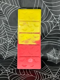 Image 3 of Bats Snap Bar