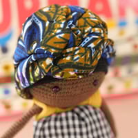 Image 1 of La poupée Awa et son bébé au dos (N10)
