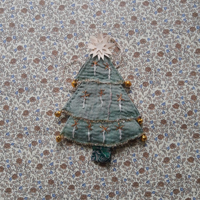 Image of Christmas tree ornament 3