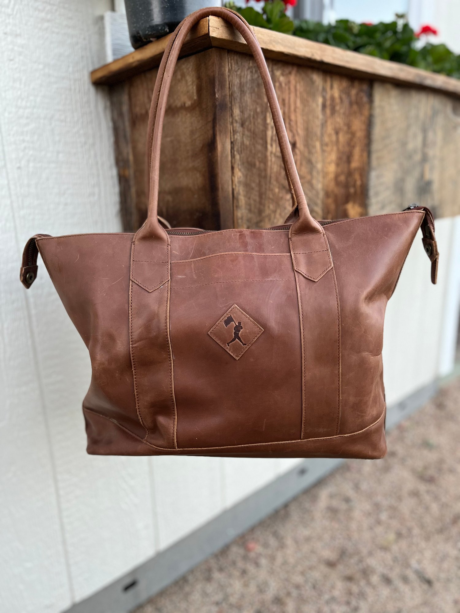 Image of Leather Tote Reconditioning