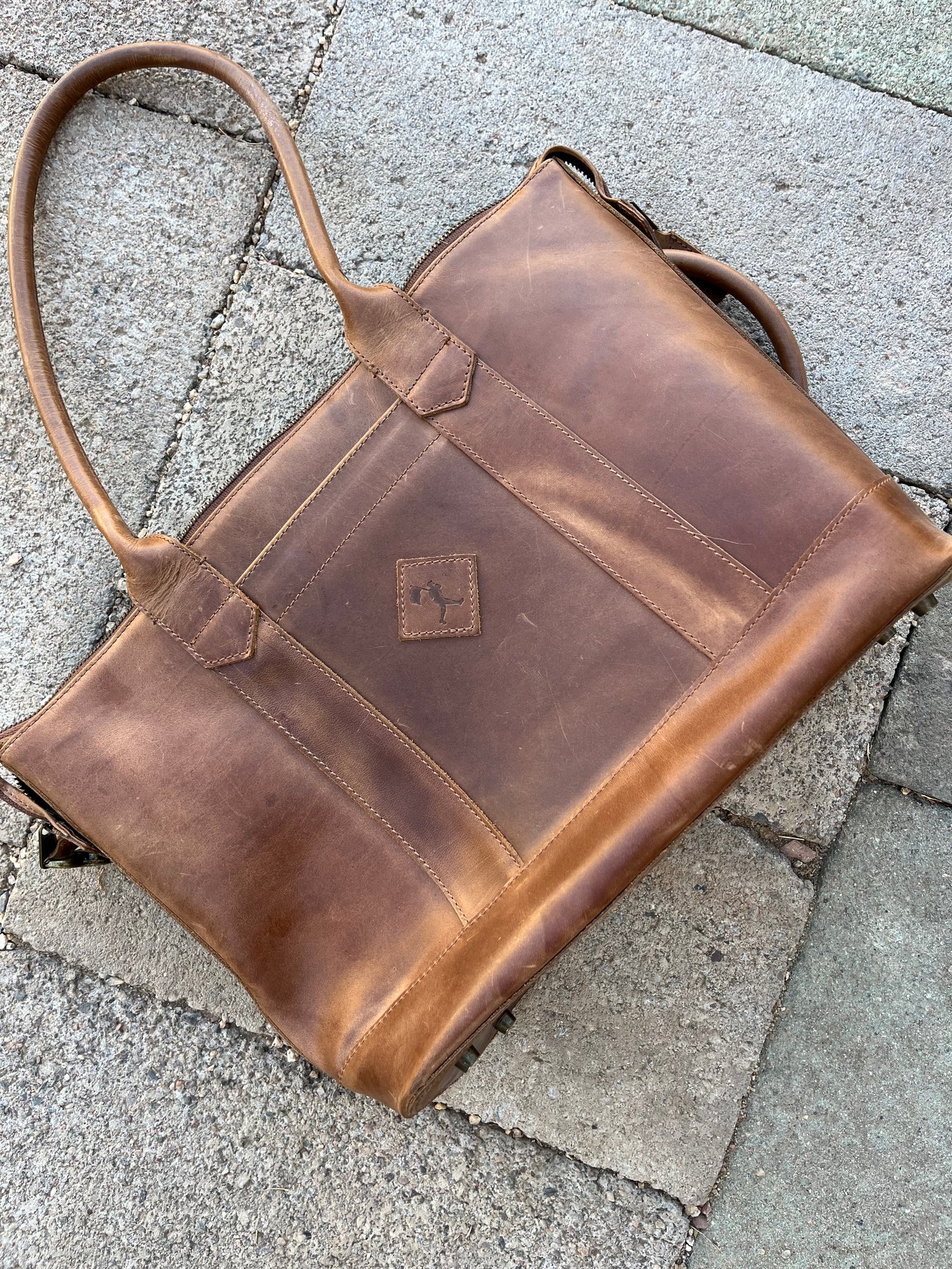 Image of Leather Tote Reconditioning