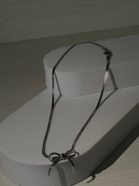 Image 1 of Ribbon Gargantilla 
