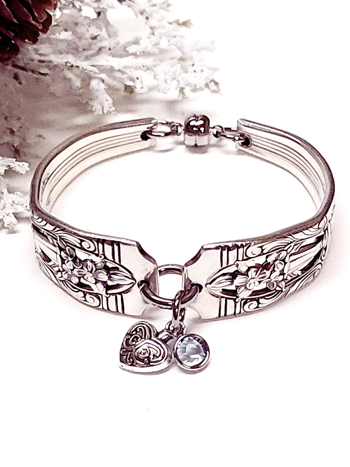 アクセサリー Vintage spoon bracelet Vintage Spoon Bracelet with Charms | Raining Spoons