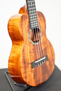 Image 4 of Shop Order KoAloha KTMR-00 Curly Koa Rosette UPT Tenor Gloss