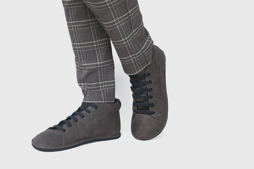 Image of Alto - High top Sneakers in Dark Oak