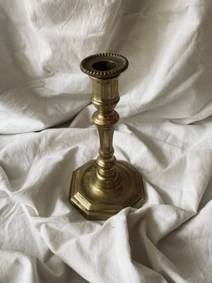 Image of Anciens bougeoirs, chandeliers et rats-de-cave