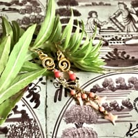 Image 5 of NUAGES BAROQUE Earring - Coral Chains. 