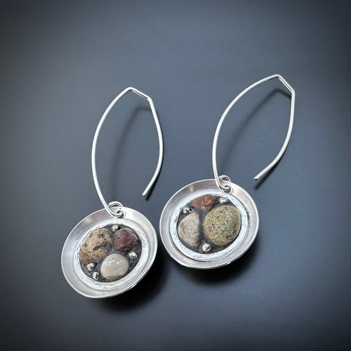 Pebble Saucer Earrings | Ai Jewelry