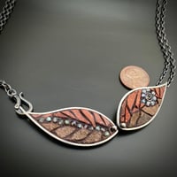 Image 2 of Pivoting Ancient Leaves Necklace 