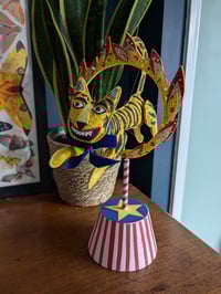 Image 8 of Mad Tiger Terry 'Terence Makes an Entrance' Sculpture