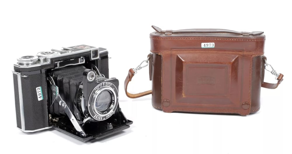 Image of Zeiss Super Ikonta B 6X6 medium format camera with Tessar 80mm F2.8 lens #4973