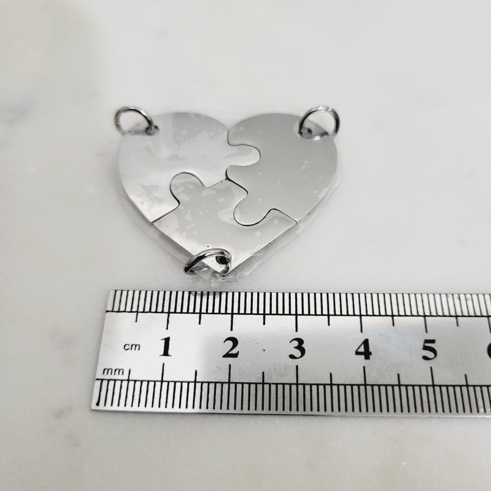 Image of Laser Engravable Charms for Family of 3 / 3 Friends HEART Keychain & Necklace - Steel Silver Color