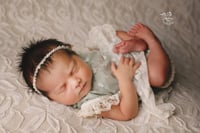 Image 4 of Simply Newborn Session