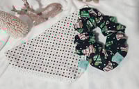 Image 1 of debbie feliz navidad reversible set