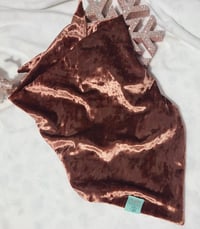 Image 2 of roxy feliz navidad bandana