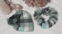 Image 3 of milo feliz navidad set