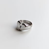 Image 2 of Heartbreaker Ring