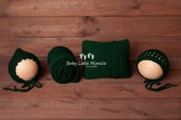 Image 1 of Knitted pillow wrap bonnet hats green
